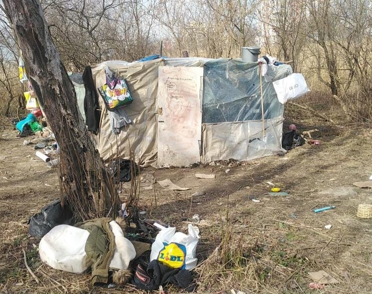 Tab R Ilegal N Parcul Est Mai Multe Persoane Au Fost Amendate