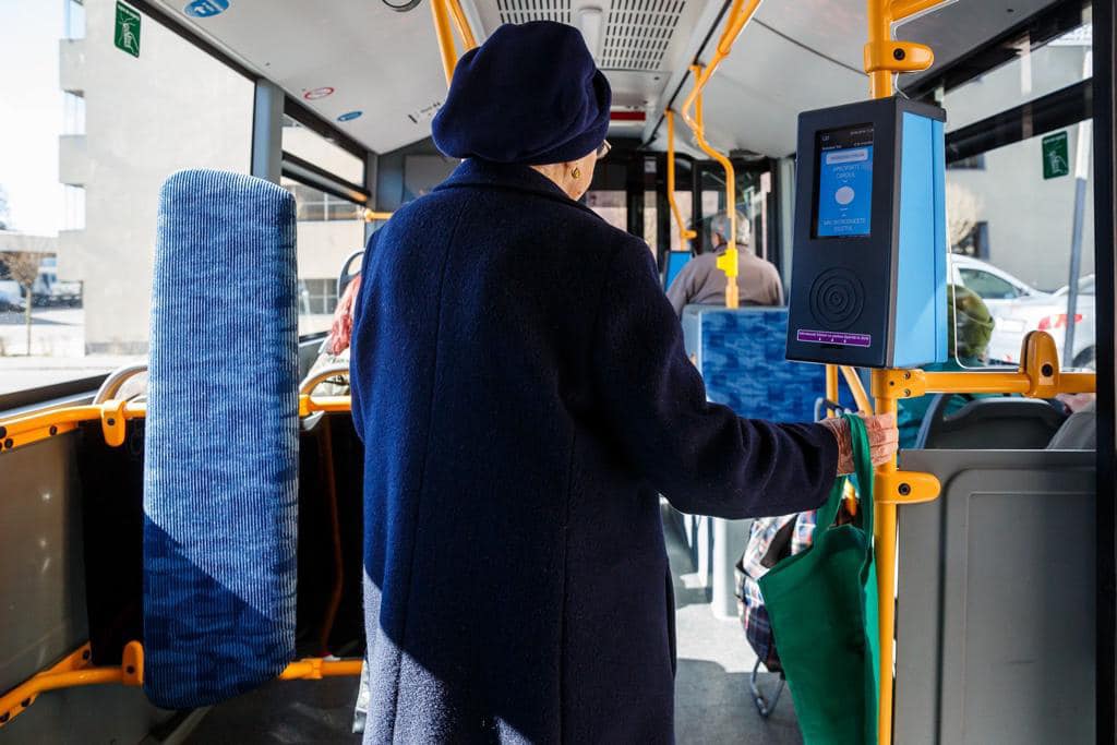 Mai Mul I Pensionari Din Cluj Napoca Vor Beneficia De Transport N