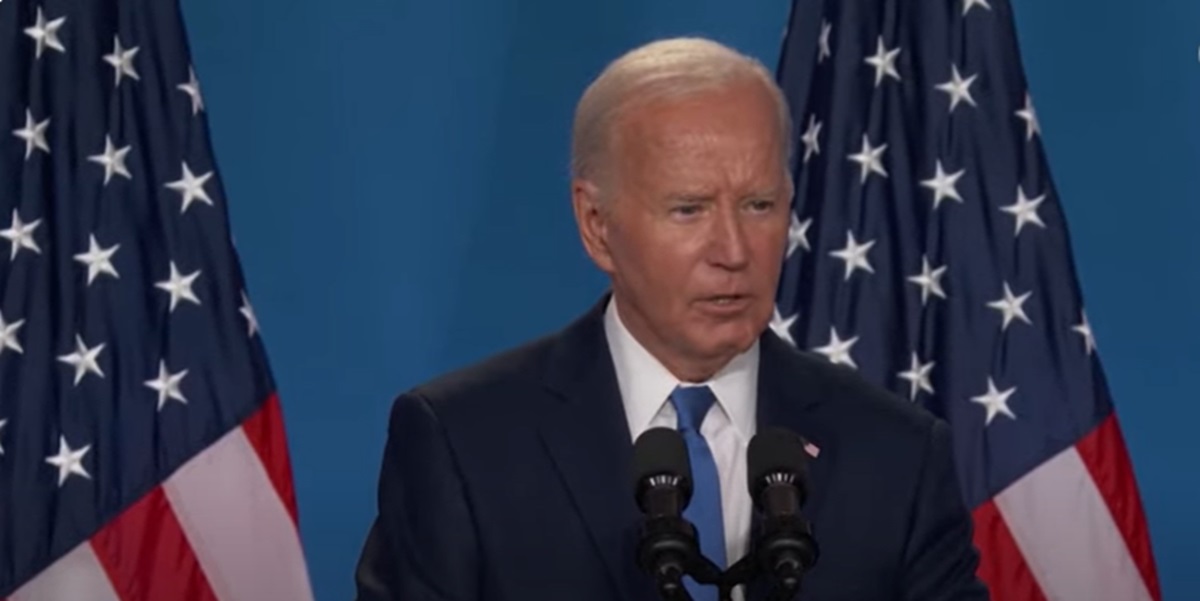 Biden se încurcă iar în declarații L a confundat pe Zelenski cu Putin