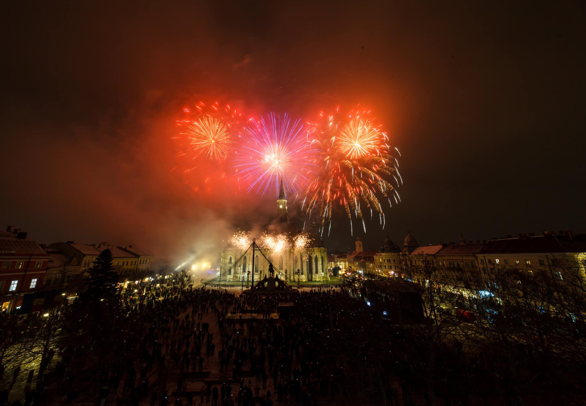 Mii de clujeni au sărbătorit 165 de ani de la Mica Unire la Cluj Napoca