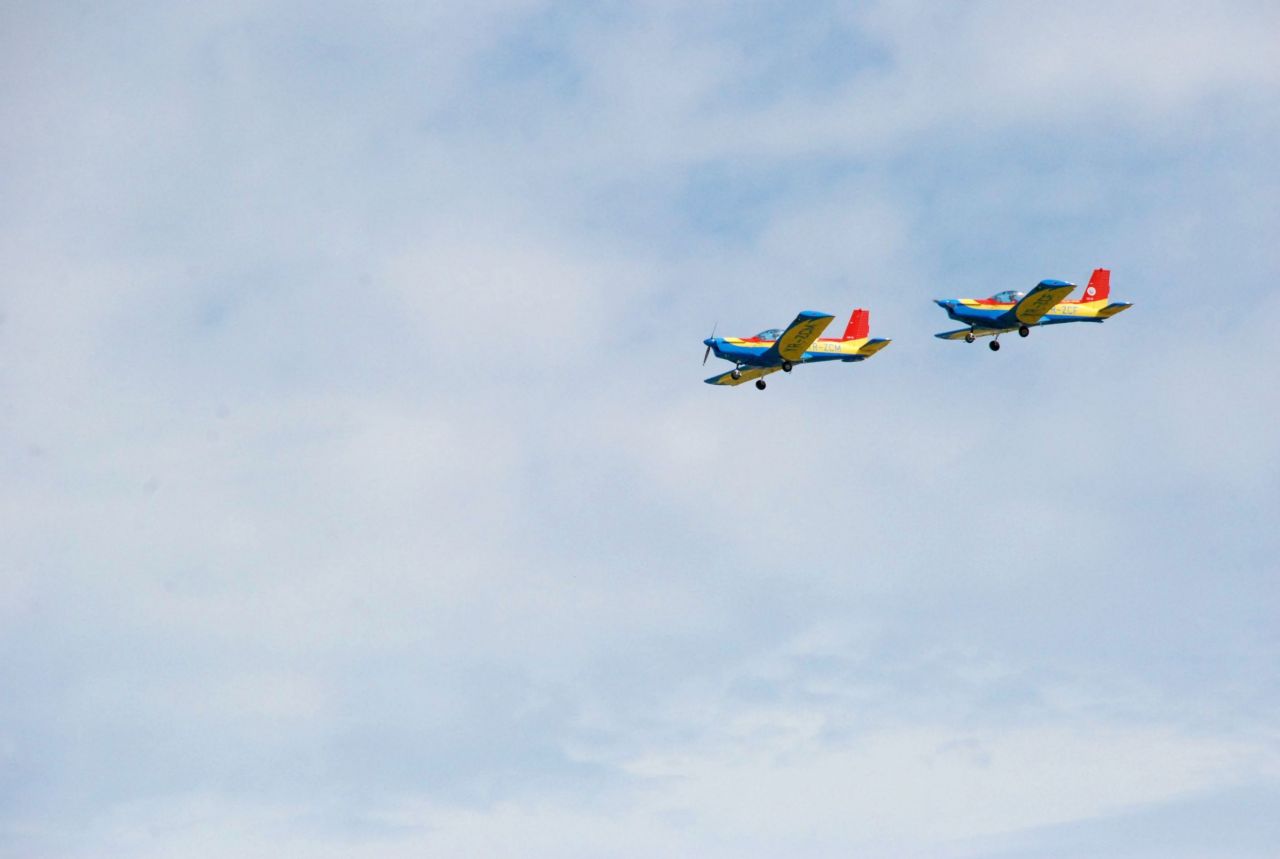 Ziua Aviaţiei Române şi a Forţelor Aeriene se va sărbători duminică la unitatea militară de la Luna