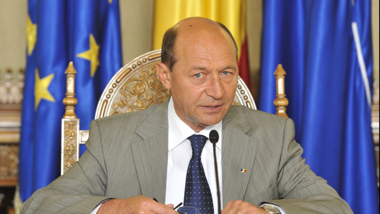 Traian Băsescu vrea referendum pentru Roşia Montană
