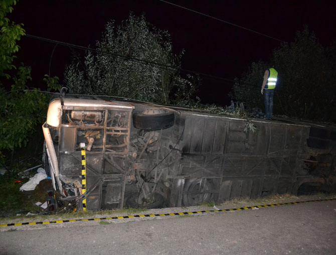 ACCIDENT DE AUTOCAR în Vrancea- sursa foto: monitorulvn.ro