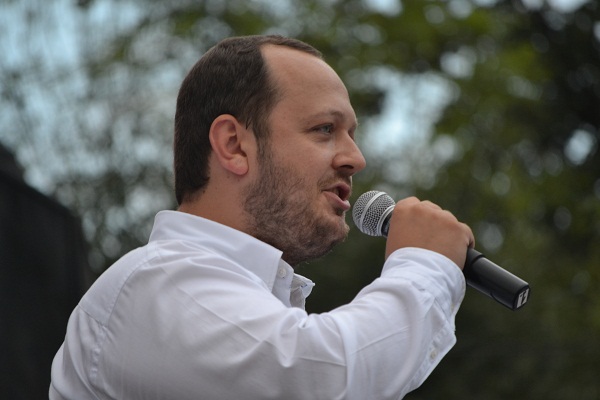 Adrian Papahagi, vicepreședintele Partidului Mișcarea Populară. Sursa foto: http://qmagazine.ro