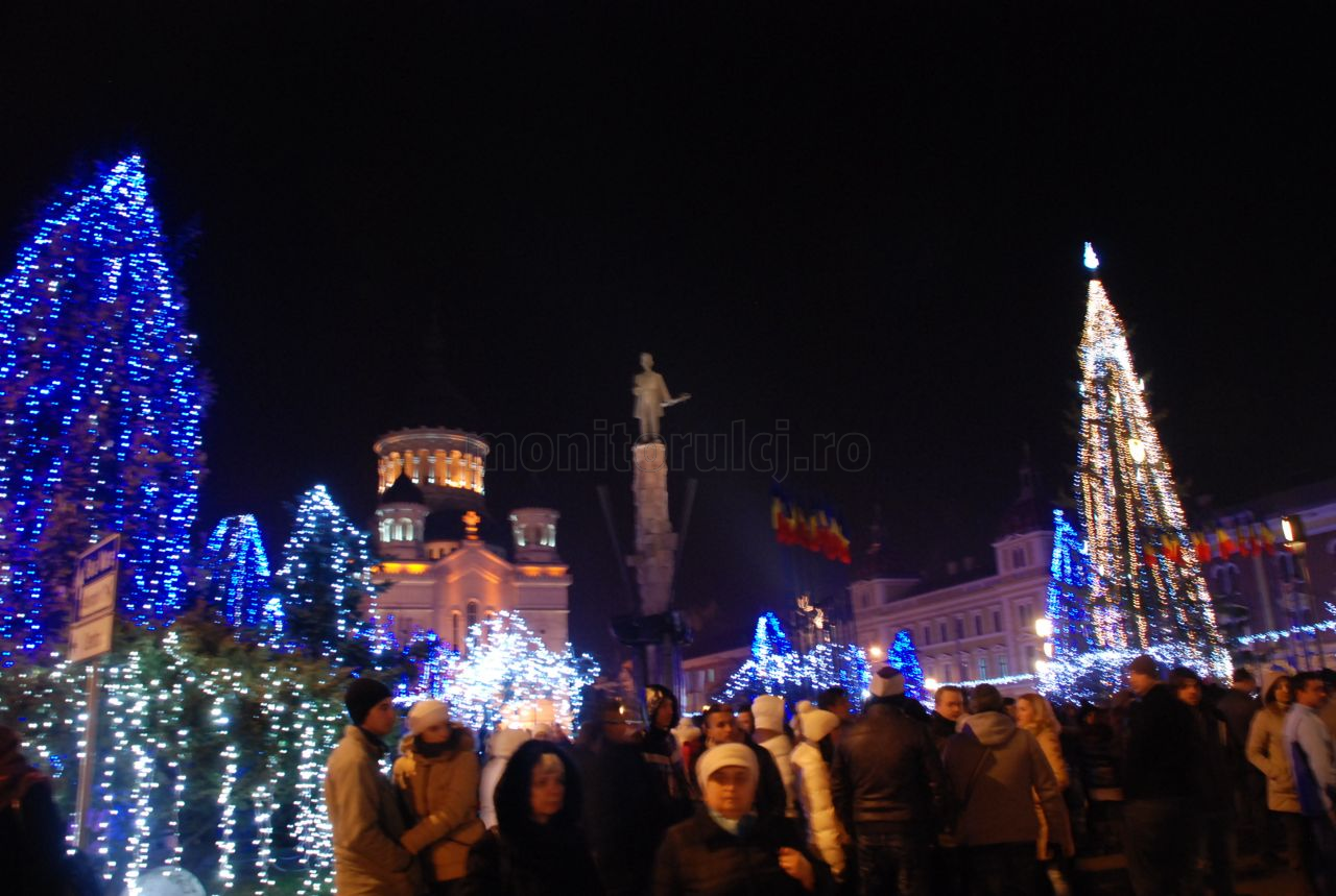 Iluminat festiv 1 decembrie 2013