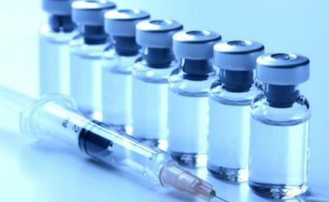 MS: Un milion de doze de vaccin antigripal, puse la dispoziție gratuit persoanelor cu risc