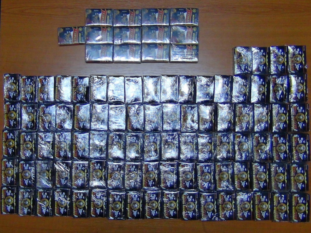 Poliţiştii clujeni au confiscate 67 de cutii petarde