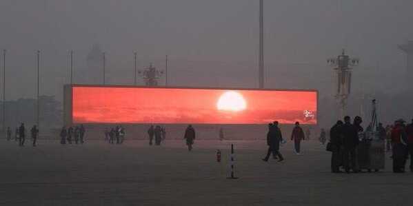 China dă RĂSĂRITUL la televizor din cauza smogului care acoperă orașele
