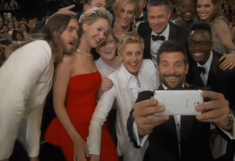 Cel mai popular “selfie” din toate timpurile