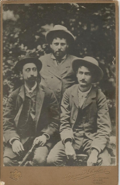 Scriitorul Ion Creangă alături de Alexandru C. Cuza şi Nicolai Andriescu-Bogdan