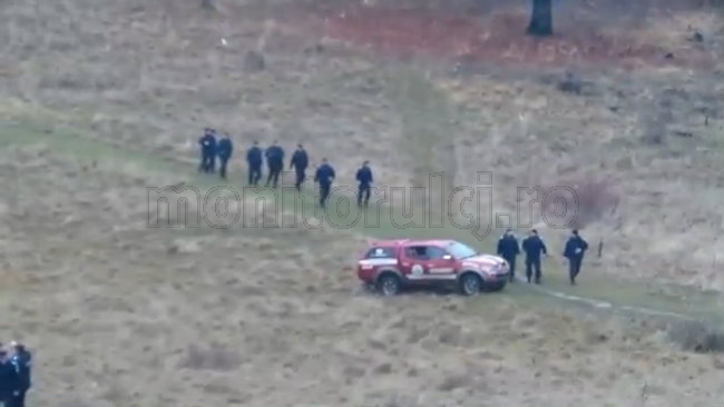 Un elicopter de la baza aeriană de la Câmpia Turzii s-a PRĂBUȘIT în județul Sibiu. Captură video