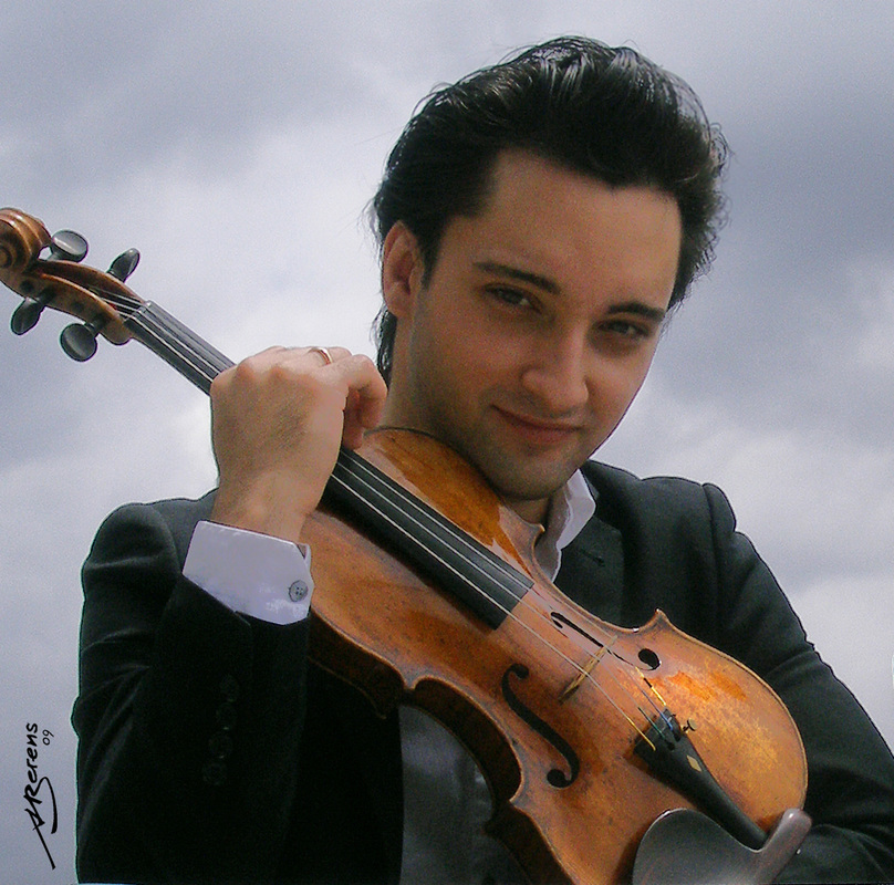 Violonistul Artur Kaganovskiy
