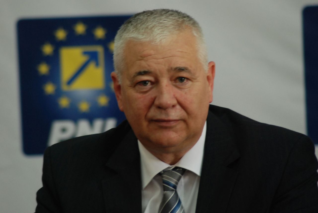 Senatorul Marius Nicoară, inițiator al proiectului 