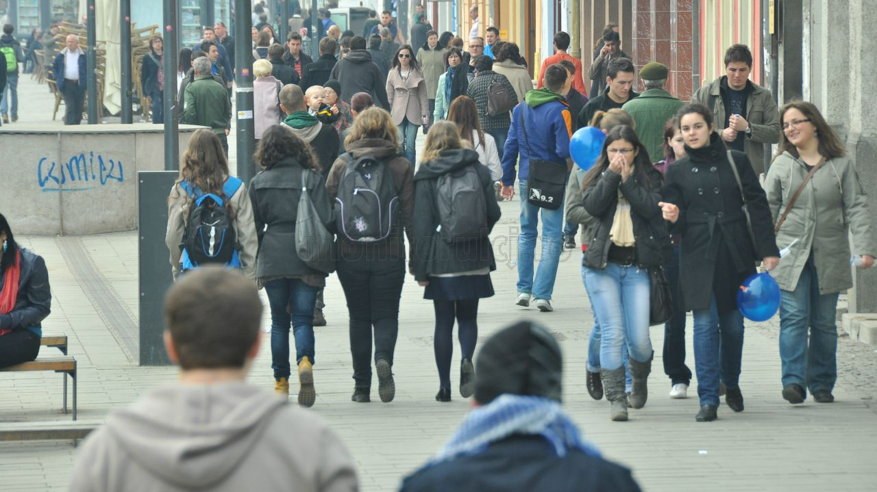 Clujul, judeţul cu cea mai mare creştere economică din ţară în 2015. De ce nu se simte bogăţia în buzunarul omului de rând