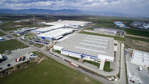 Daimler lansează producţia cutiilor de viteze automate cu nouă trepte în România