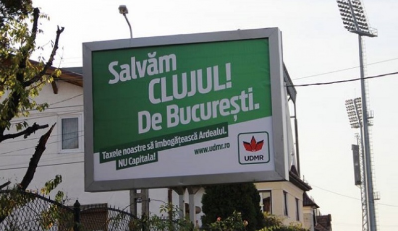 Mesaj afişat luna trecută de UDMR pe un panou publictar din Cluj-Napoca