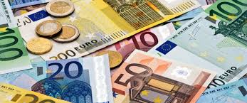 euro s-a apreciat in ultima perioada, pe fondul incertitudinii bugetare