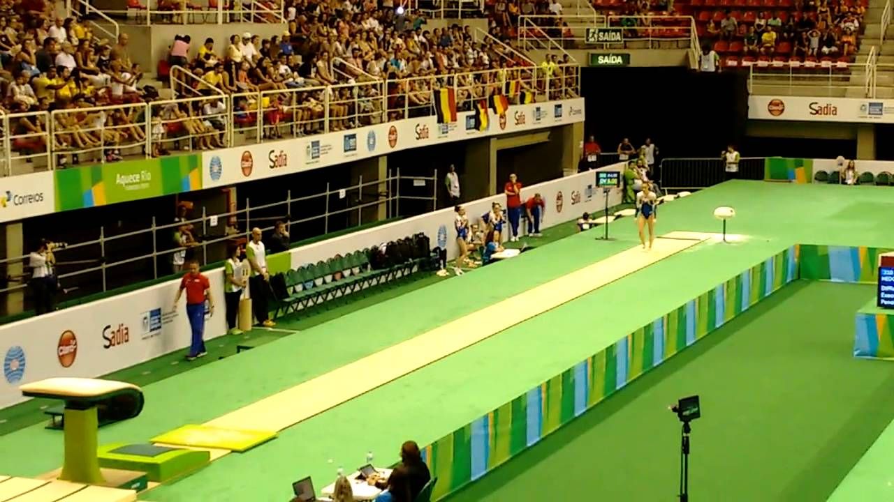 Cătălina Ponor a cucerit recent două medalii de aur la concursul de Cupă Mondială de la Baku