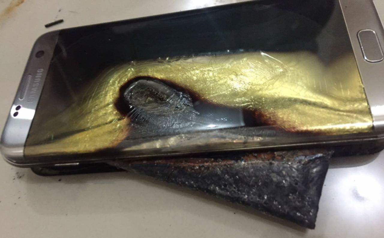 Mai multe telefoane Samsung au luat foc
