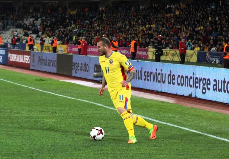 Denis Alibec (aici în meciul naţionalei cu Danemarca, de la Cluj) a deschis scorul pentru FCSB în derby-ul cu Dinamo. FOTO / Cosmina Măcicăşan