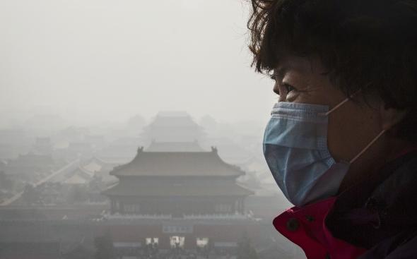 Poluarea din atmosferă poate provoca simptome specifice sinuzitei cronice  sursa foto digi24.ro