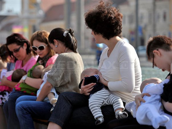 UNICEF: Doar 16% dintre nou-născuţii din România sunt alăptaţi în primele şase luni de viaţă  sursa foto ziuanews.ro