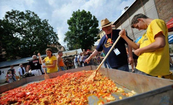 Ce puteţi face marţi, 15 august, la Zilele Culturale Maghiare. Sursa foto ziardecluj.ro