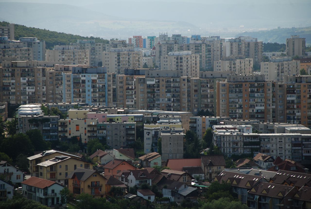 Explozie de preţuri în zona imobiliară. Clujul este, de departe, oraşul în care locuinţele s-au scumpit cel mai mult.