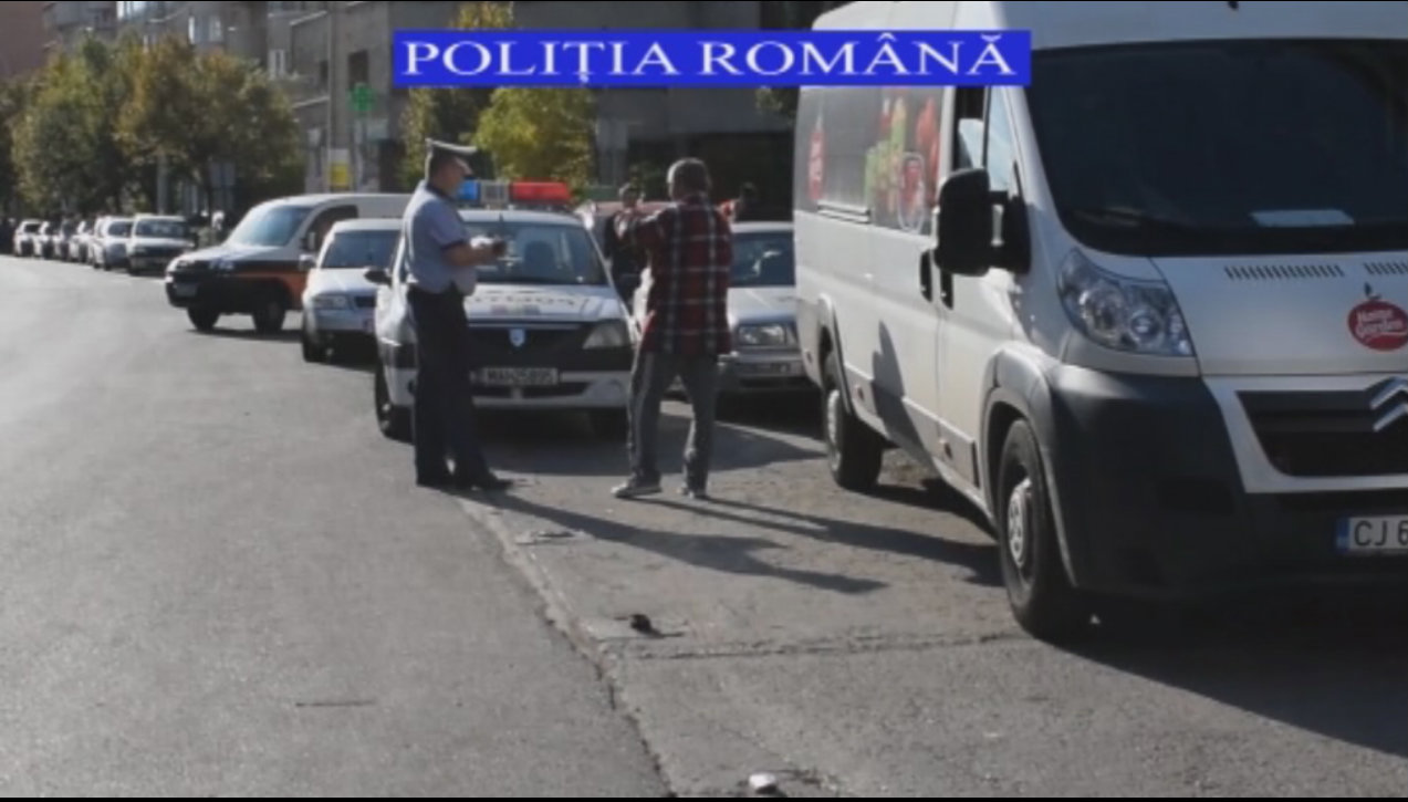 Razie de amploare în Piaţa Mărăşti. Trei infractori, depistaţi de poliţişti. 