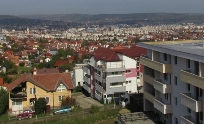 Apartamentele s-au ieftinit în Bucureşti, dar s-au scumpit în restul ţării. Care sunt preţurile la Cluj