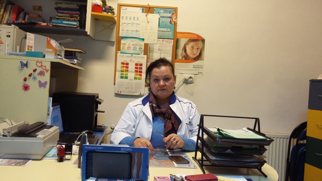 INTERVIU Dr. Aida Puia, medic primar de familie: „Dorim să simplificăm activitatea birocratică ce efectiv ne răpeşte din timpul pe care am putea să îl acordăm pacienţilor”.