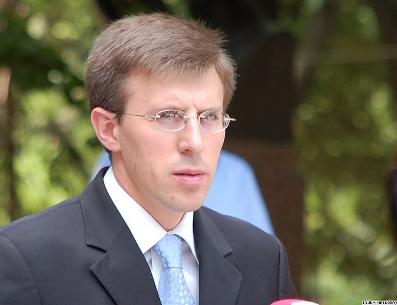 Referendumul pentru demiterea lui Dorin Chirtoacă din funcţia de primar al Chişinăului nu este valid. Prezenţa la urne: 17,53%