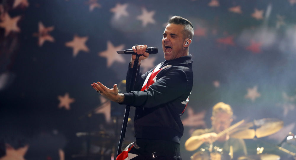 Mesajul lui Robbie Williams pentru fanii UNTOLD: „Va fi show-ul vieții voastre!”