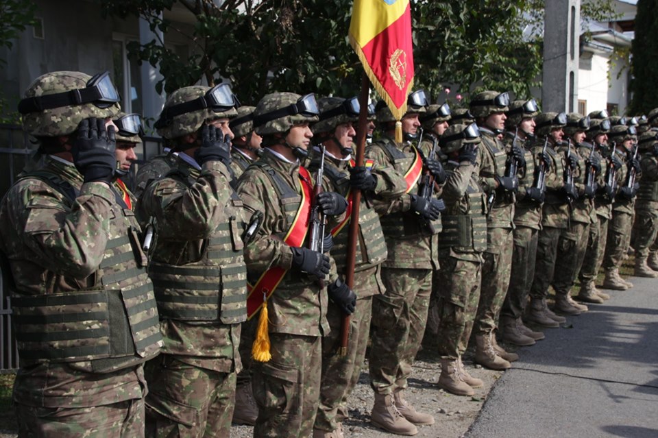 Ziua Armatei României, onorată la Cluj-Napoca de militarii Diviziei 4 Infanterie „Gemina”, sursă foto: Facebook Divizia 4 Infanterie „Gemina”