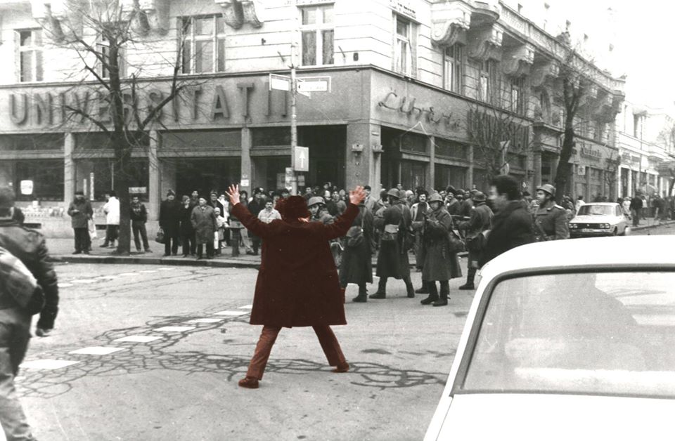 Tur ghidat al Revoluției în Cluj, la trei decenii de când mii de oameni au vărsat sânge pentru libertate, foto: Răzvan Rotta, Facebook Asociația București