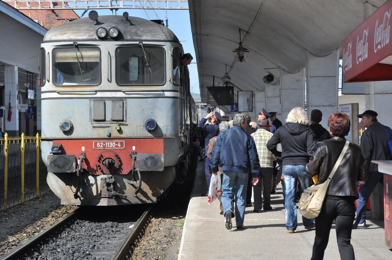 Noul Mers al Trenurilor aduce trenuri și mai lente spre București! Chinul în „Trenul Foamei”, prelungit