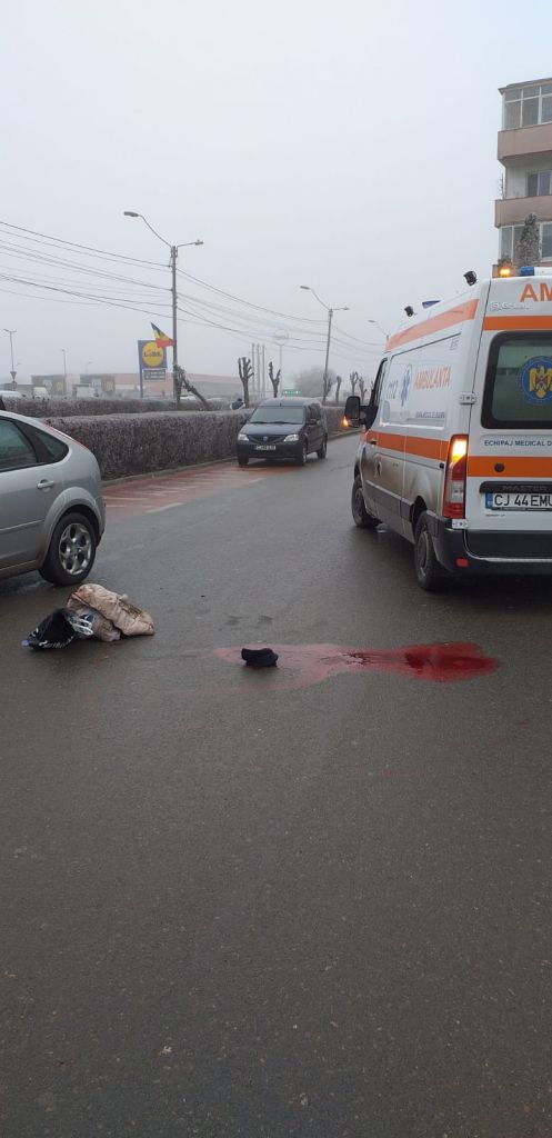 Accident MORTAL în Turda! O bătrănă, LOVITĂ de mașină în timp ce traversa neregulamentar, sursă foto: ISU Cluj
