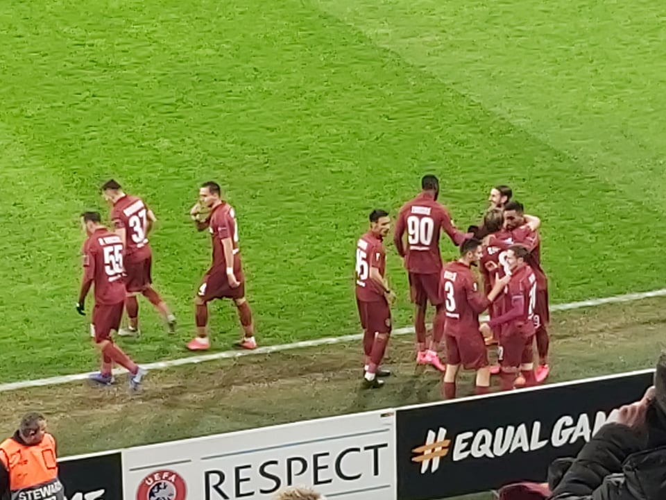 O remiză amară! CFR Cluj 1-1 Sevilla, iar „feroviarii” sunt obligați la un meci eroic în Andaluzia