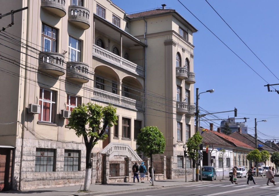 Viermi în mâncare. Consiliul Județean Cluj a trimis corpul de control la Spitalul pentru Copii