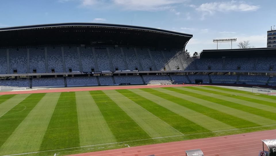 După „gazon ca pe San Siro”, Consiliul Județean (re)încălzește terenul de pe Cluj Arena, sursă foto: Facebook Cluj Arena