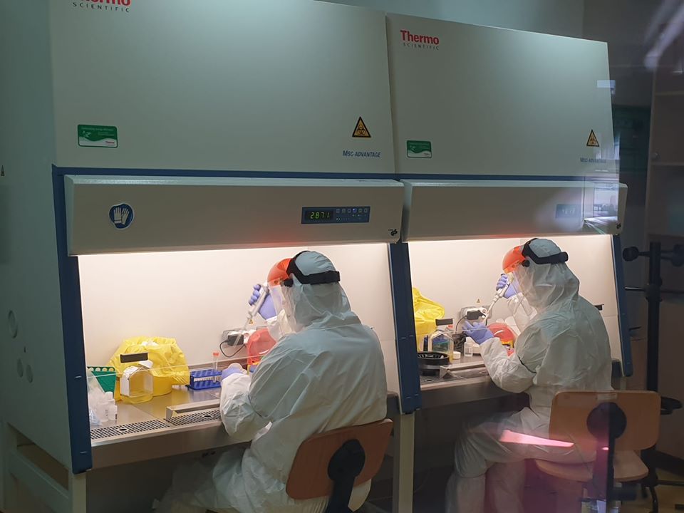 UMF a produs peste o tonă de dezinfectant pentru spitale și au realizat mii de testări COVID-19