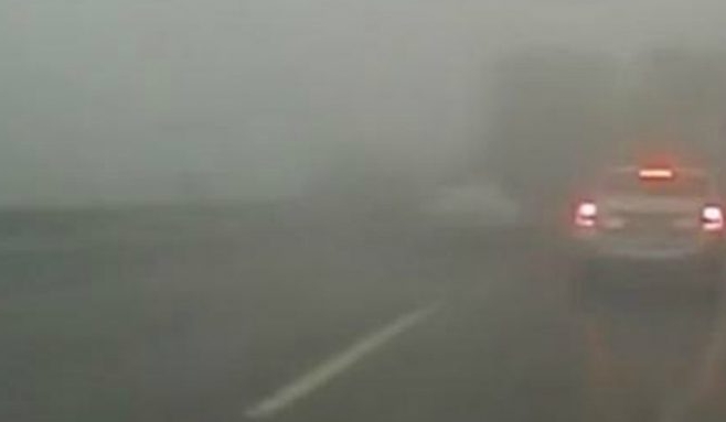 ATENȚIE, șoferi! COD GALBEN de ceață la Cluj!