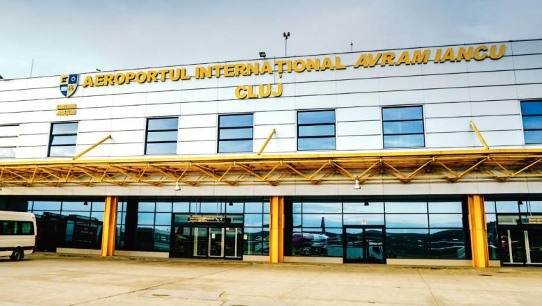 Zbor special la Cluj. Un avion privat a venit după 8 românce pentru a le duce la muncă
