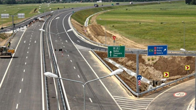 Guvernul promite noi autostrăzi. Lucian Bode a anunțat 150 de km noi de drum de mare viteză