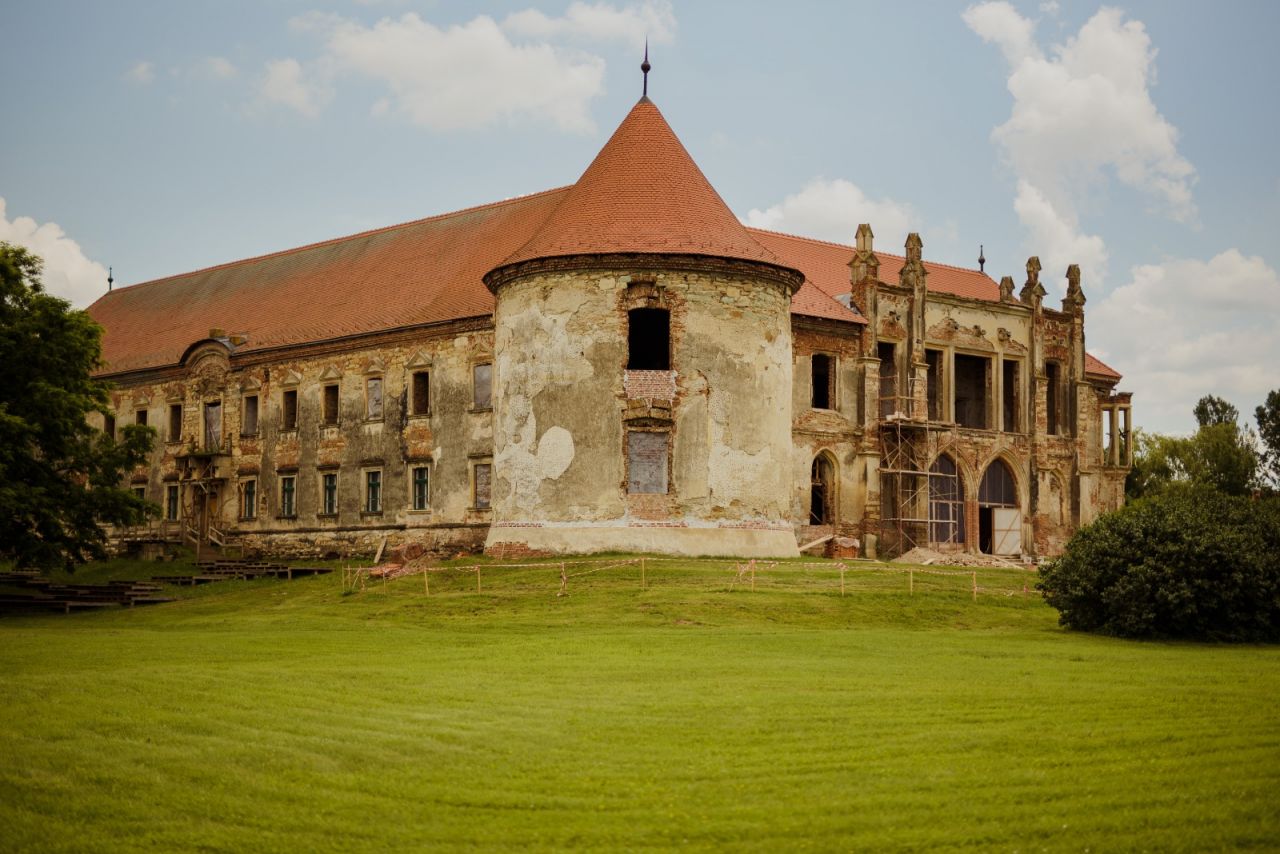 Castelul Bánffy va fi renovat în urma unei donații de 100.000 de euro