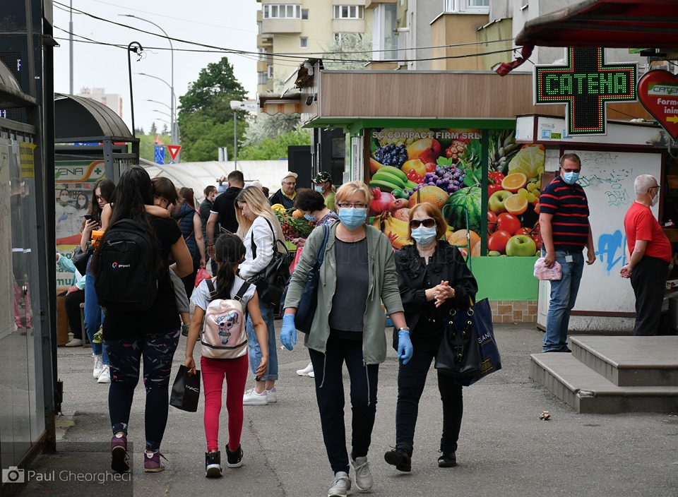 Iașiul este primul oraș din România în care masca de protecție devine obligatorie pe stradă