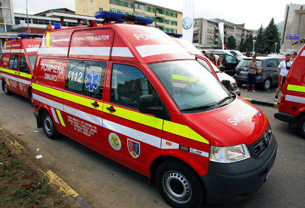 Accident rutier pe strada Traian Vuia! Pasagerii microbuzului au fost răniți