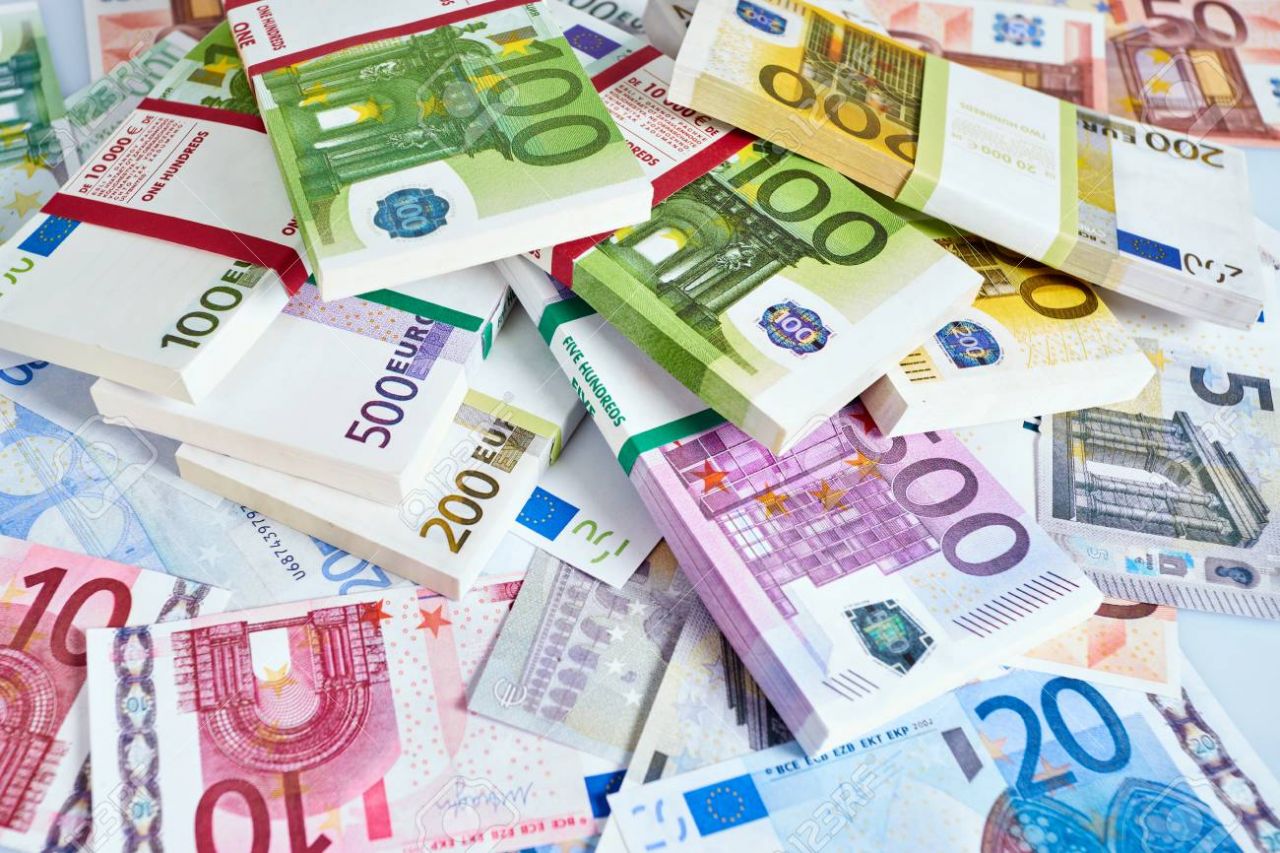 CURS VALUTAR: Euro pregătește trecerea spre 4,87 lei