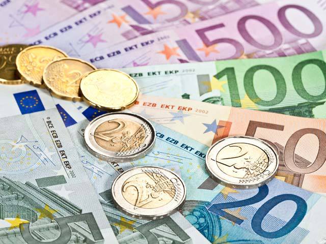 Curs Valutar. Euro va trece de 4,86 lei