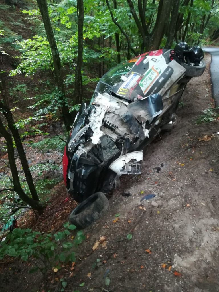Încă un accident la Transilvania Rally! Proba Specială Dângău a fost anulată. FOTO